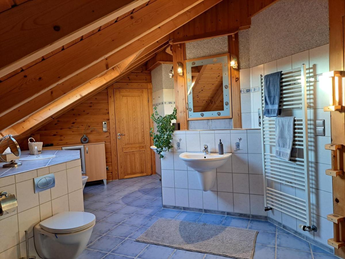 Steewer Landhaus Gemuetliche Ferienwohnung Bis 6 Pers In Ruhiger Ortsrandlage Stebach Eksteriør billede